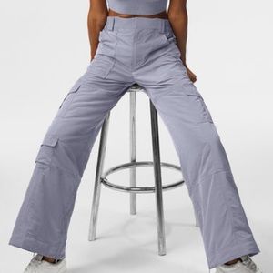 ALO YOGA Ski-Moto High waisted puffer pant FOG